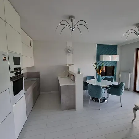 Apartamento Altoria Apartament White&green *