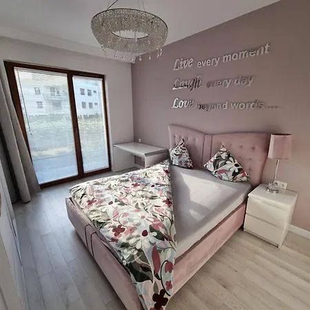 Altoria Apartament White&green * Гдыня